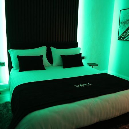 Dark Boutique Hotel Shkoze ภายนอก รูปภาพ