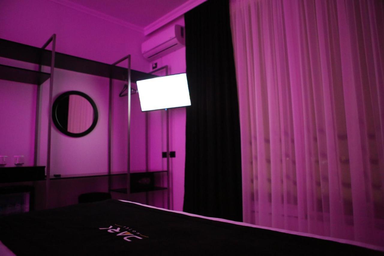 Dark Boutique Hotel Shkoze ภายนอก รูปภาพ